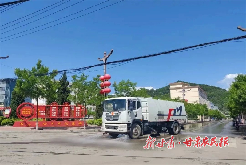 日常清洁的安口镇镇区.jpg